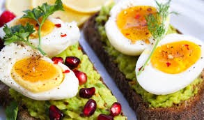 Choosing a healthy lifestyles how to adjust healthy nutrition in our busy life